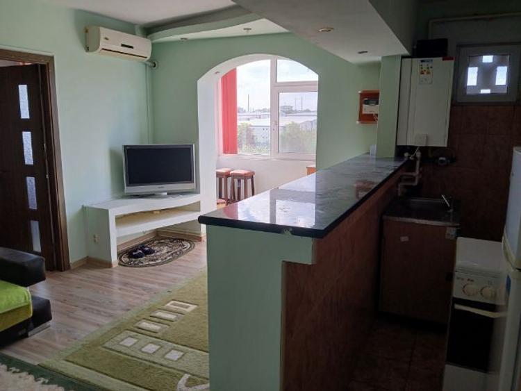 Inchiriez apartament 2 camere etaj 4 din 4 Constanta Tomis Nord - 1