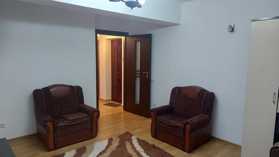 De Vanzare Garsoniera Confort Sporit in bloc de apartamente George Enescu - 1