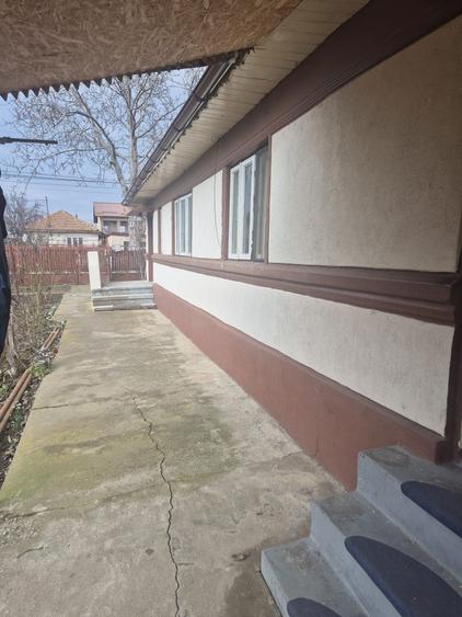 Oferta:Casa de vanzare - 6