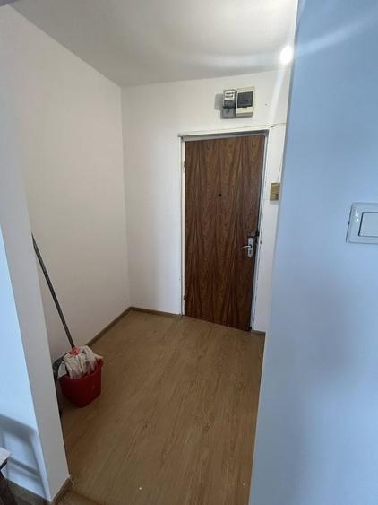 Favorit, Drumul Taberei, garsoniera 31 mp, renovata, la 5 minute de metrou - 9