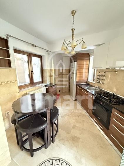 Casa cu 2 unitati locative - 18