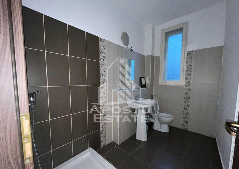 Casa individuala, cu 3 camere, 2 fronturi, teren 652, zon... - 7