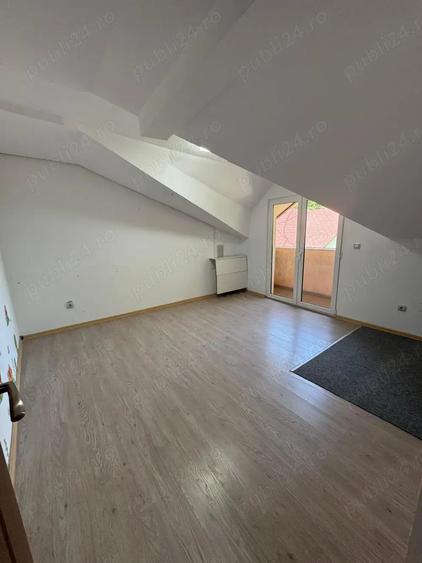 Inchiriem Casa primitoare pe Decebal. 5 camere + curte. Ideala pentru Educatie Creativitate Birouri - 5