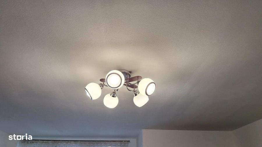 Garsoniera la 2 statii de metrou - 10