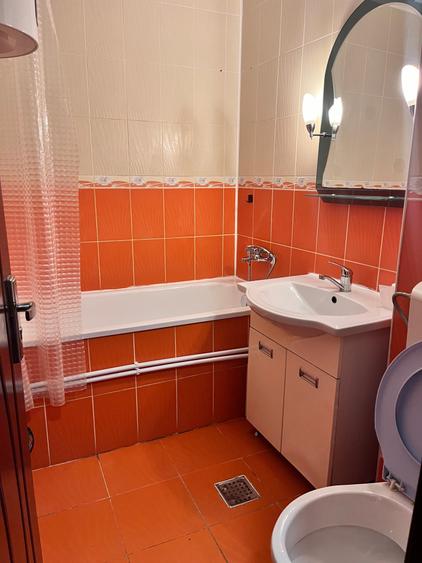 Garsoniera Dimitrov, liceu Iulia Hasdeu - 5