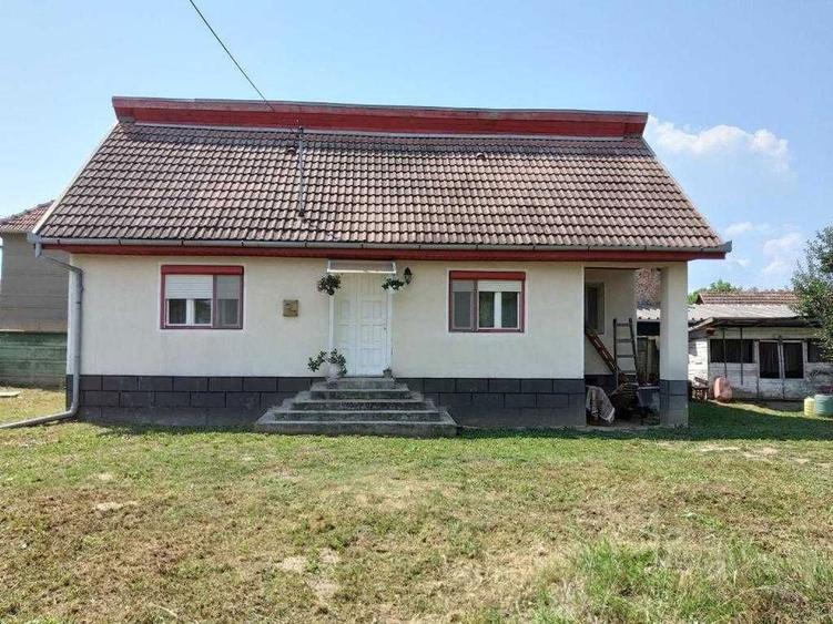 Vand casa in Tara Hategului. - 8
