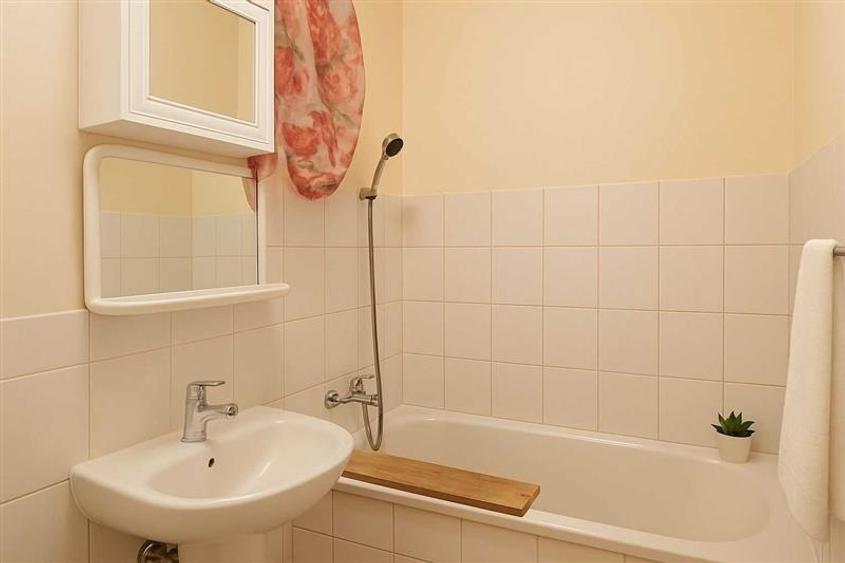 Apartament cu 2 camere, Florilor, Brasov - 4