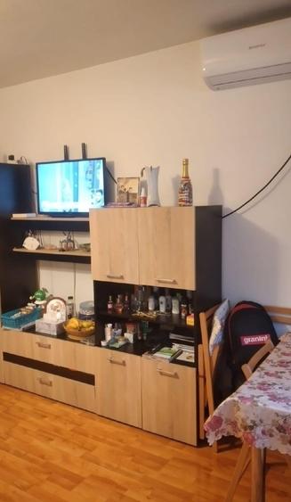 Rahova, Petre Ispirescu, bloc din 1984, ac - 6