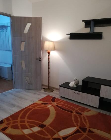 Inchiriez garsoniera confort I zona parc Brancu?i-Titan - 12