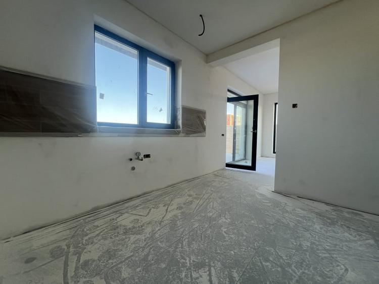 Duplex, 300mp teren, 105mp utili, la sosea COMISION 0% -  Sacalaz - 10