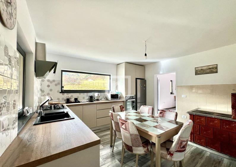 Casa din barne cu 3 dormitoare si pardoseala Gura Humorului - 15