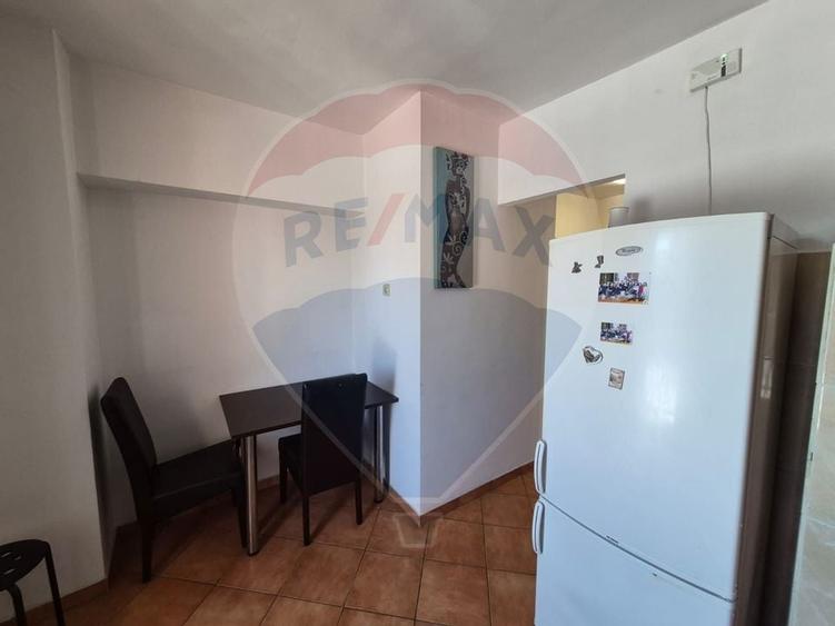 Inchiriere garsoniera în zona P-ta Muncii - 6