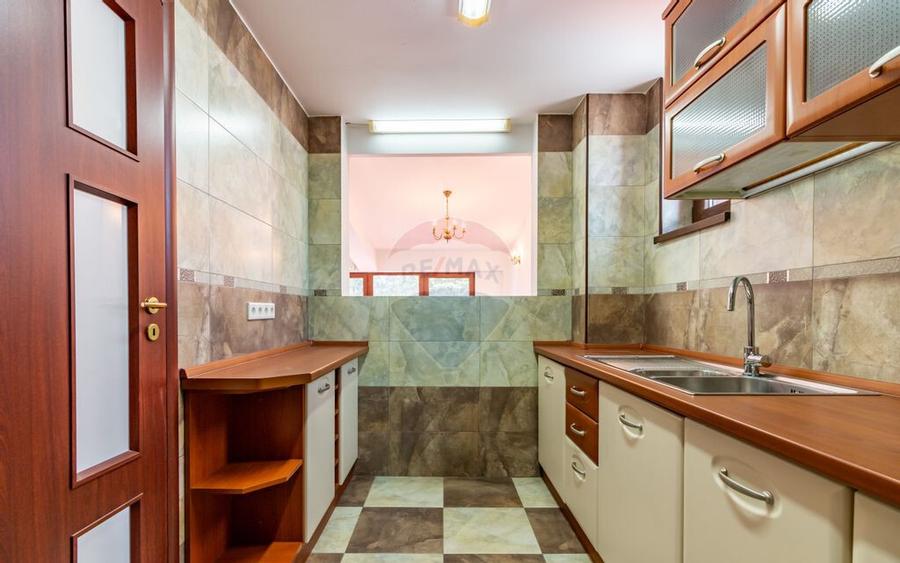 De vanzare cladire multifunc?ionala Calea Ferentari - 6