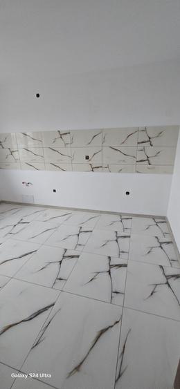 Vand Casa in comuna Voinesti - 5