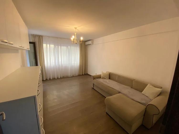 Apartament cu 2 camere, decomandat, zona Cug - 3
