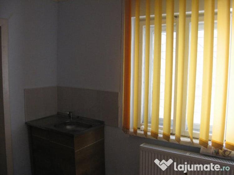 Imobil Galati, situat pe bulvardul GEORGE COSBUC. - 2