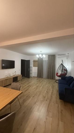 Casă cu 3 camere cu Teren 200 Mp în Cărpiniș
