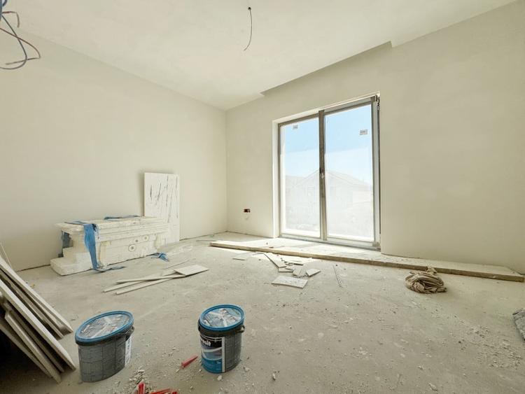 Duplex 4 camere, 126 mp utili, 334 mp teren - Giroc - 10