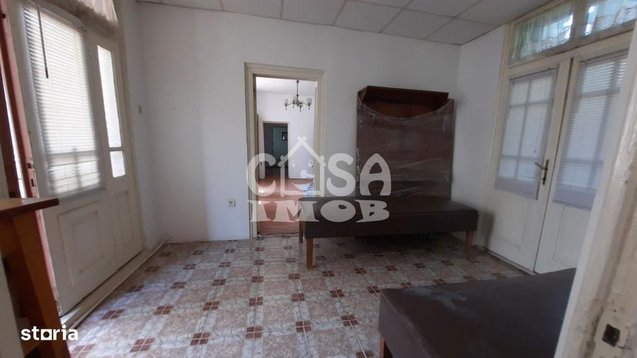 Vanzare casa si teren 1.845 mp in oras RACARI, jud.Dambovita - 1