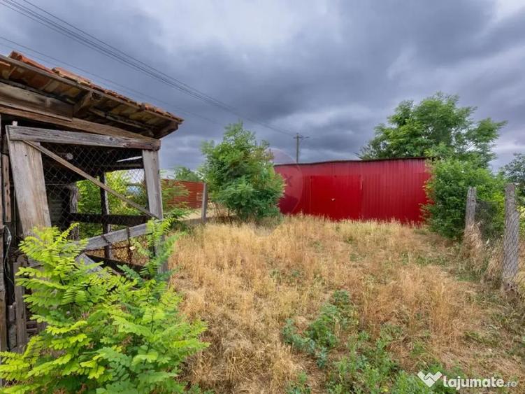 Casa cu 3 camere de vanzare, renovata la gri, teren 21... - 3