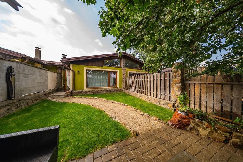 Oferta casa de vanzare in Cartierul Verde - 1