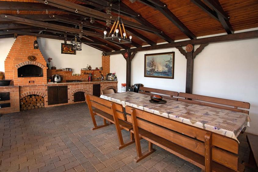 Vilă P+M, Clujului, 190 mp, teren 520 mp, singur în curte. 225 000 E - 9