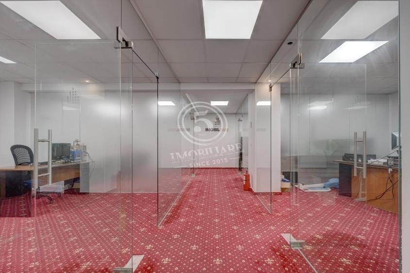 Spatiu de birouri modern, complet echipat ideal pentru IT, marketing call-center - 16