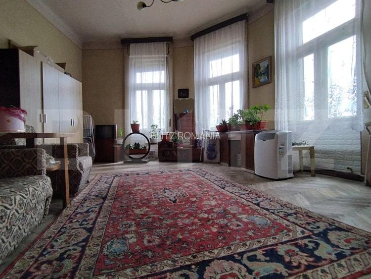 Cladire istorica, 5 camere, 191 mp, balcon si terasa, zona Palatul Neptun Cladire istorica, 5 camere, 191 mp, balcon si terasa, zona Palatul Neptun