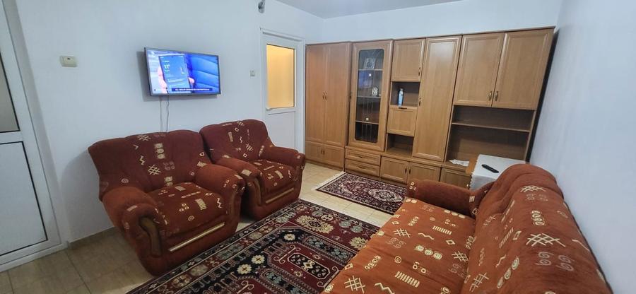 Proprietar. Inchiriez garsoniera . - 2