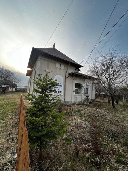 Casă cu 3 camere cu Teren 4000 Mp în Ulmi