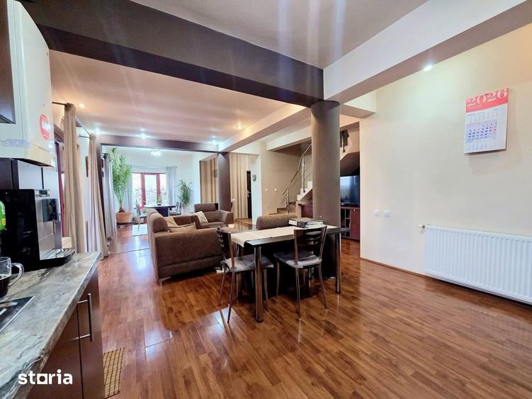 Casă cu 4 camere cu Teren 370 Mp în Dobroești