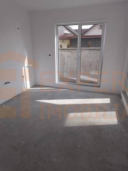 Casa situata in zona Costinesti - 14