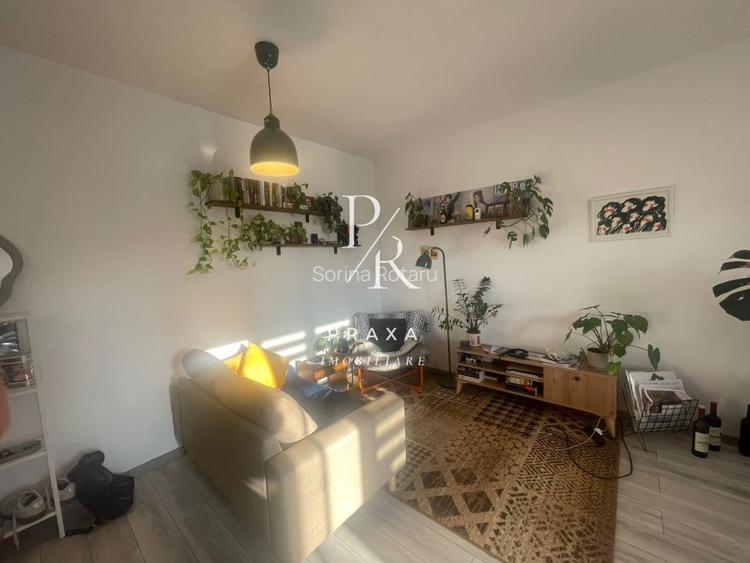 Apartament de vanzare 2 camere cu vedere spre padure si parcare! Apartament de vanzare 2 camere cu vedere spre padure si parcare!