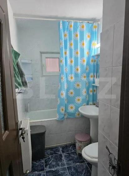 Apartament de vanzare, 58 mp, zona Micro 4 - ?coala Radu cel Mare - 3