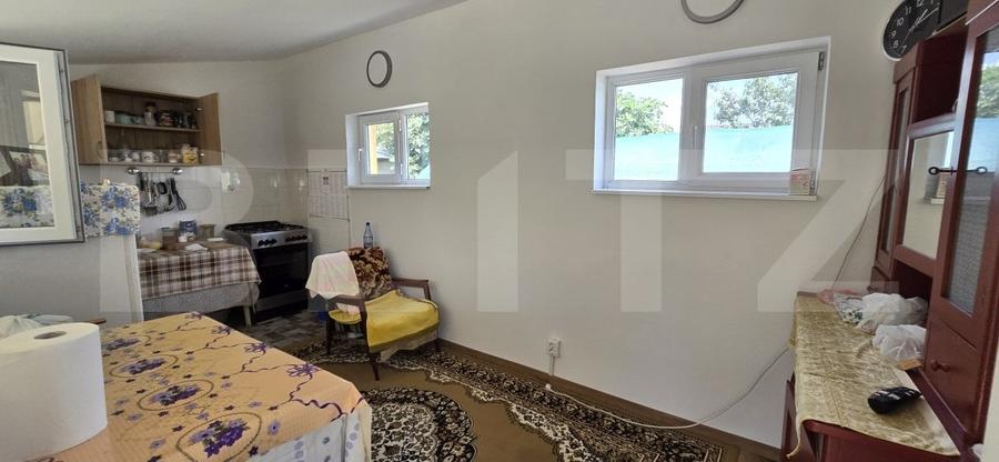 Gospodarie completa, ideala pentru familie, in zona Carcea - Primarie - 13