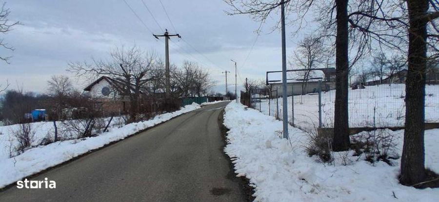 Oportunitate , teren intravilan 1.830 mp , D-31.5 ml - 5