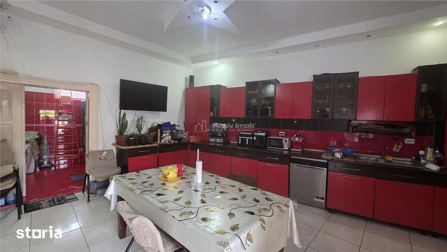 Casa boiereasca, teren 418 mp, pretabila- clinica, birouri, locuinta - 3