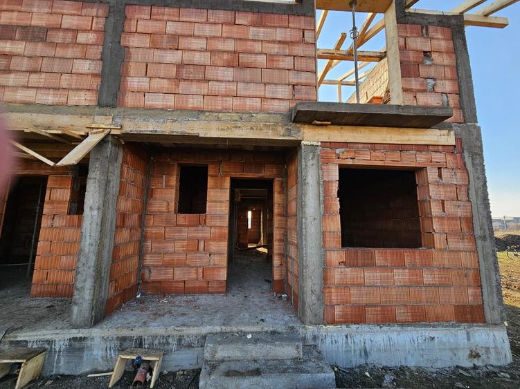 Duplex, P+M, în construcție, cu predare la cheie, Moșnița Veche, comision 0% - 4
