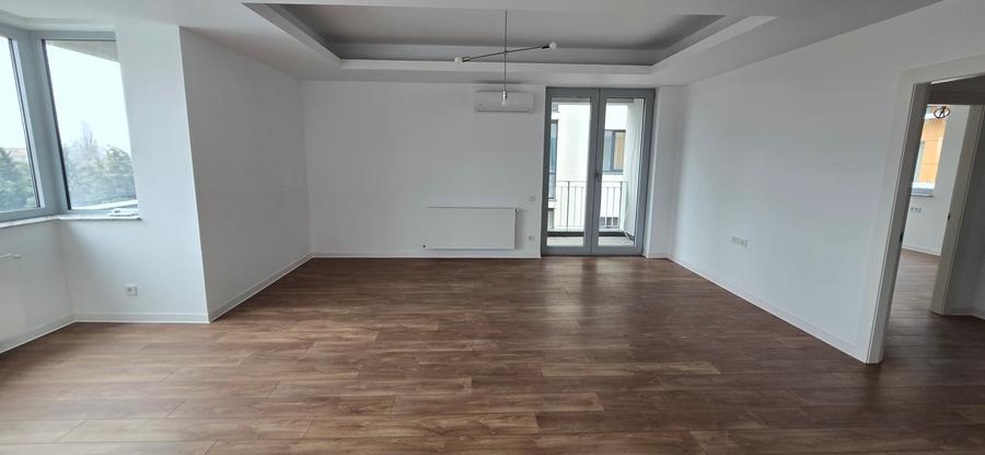 Apartament 4 camere Damaroaia Petrom City - 1