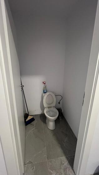 140 mp la Prelungirea Ghencea – Vitrină Stradală - 8