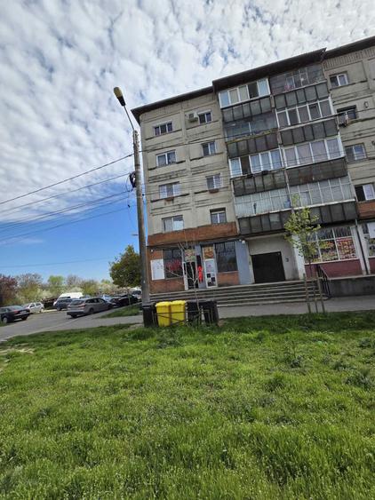 Proprietar vand garsoniera 24 mp utili (15 mp in CF), Timisoara Str. Polona 2, pozitie excelenta - 2