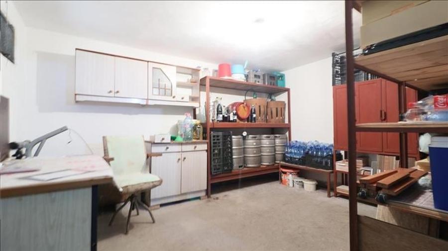 Casa deosebita in V.Lupului - 16