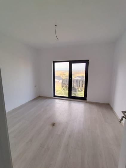 Vorovesti-Casa individuala cu 4 camere, plan parter - 4