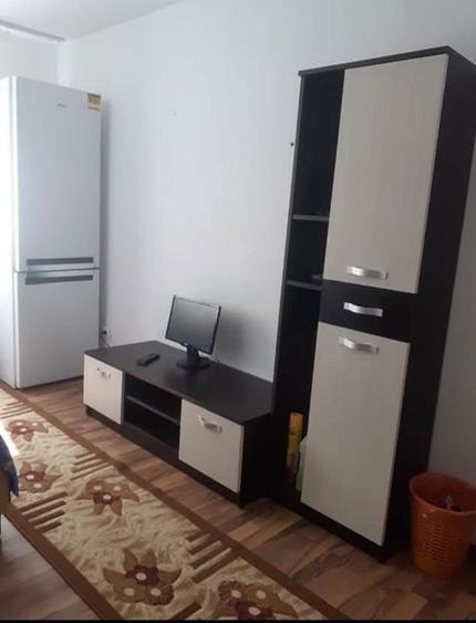 Vand garsoniera zona razboieni parter . - 2