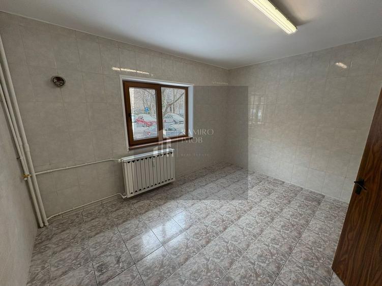 Apartament 2 camere decomandat an 1990  metrou Eroii Revolutiei - 5