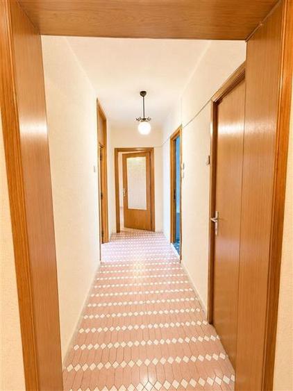 Vanzare apartament 2 camere Tei - 3