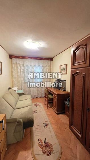Apartament cu 3 camere, etaj 7, mobilat si utilat, VASLUI - zona GARA; - 5