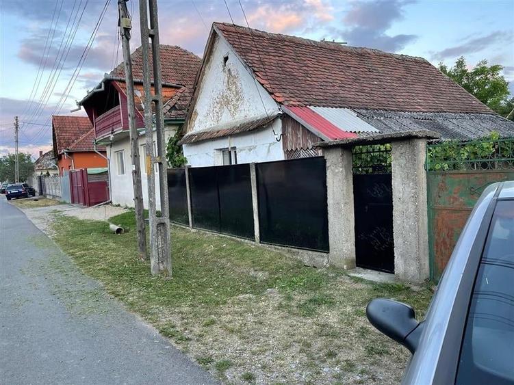 RECO Casa batraneasca cu teren generos la Tileagd - 1