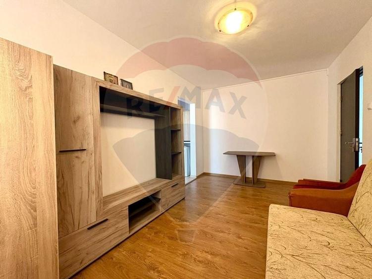 Apartament cu 2 camere, mobilat-Cartier Florilor - 3