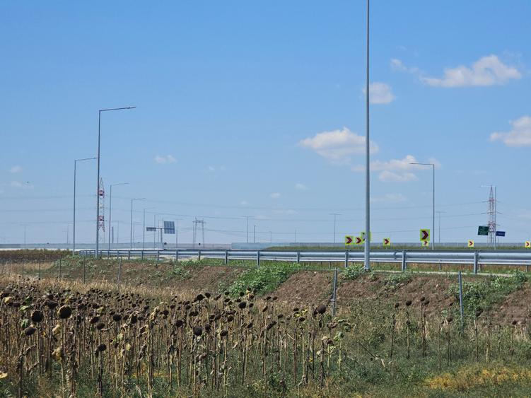 Teren Popesti | A0 | 3.3 HA intravilan | CU P+2 | Comision 0 - 2